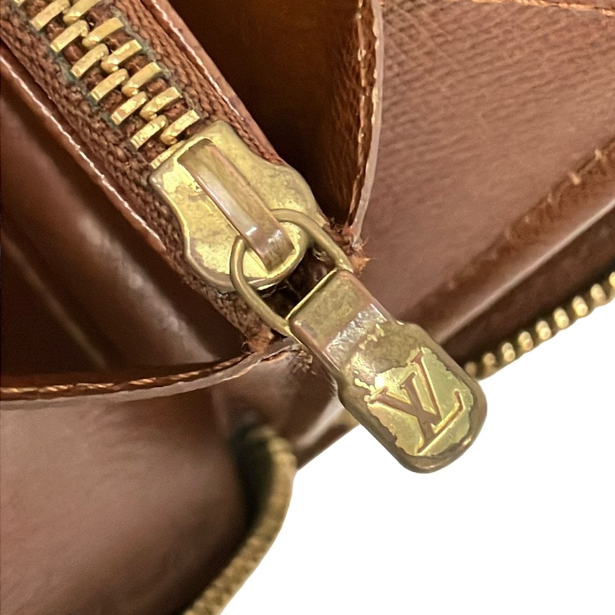 Louis Vuitton Wallet Monogram Zippy — view 6
