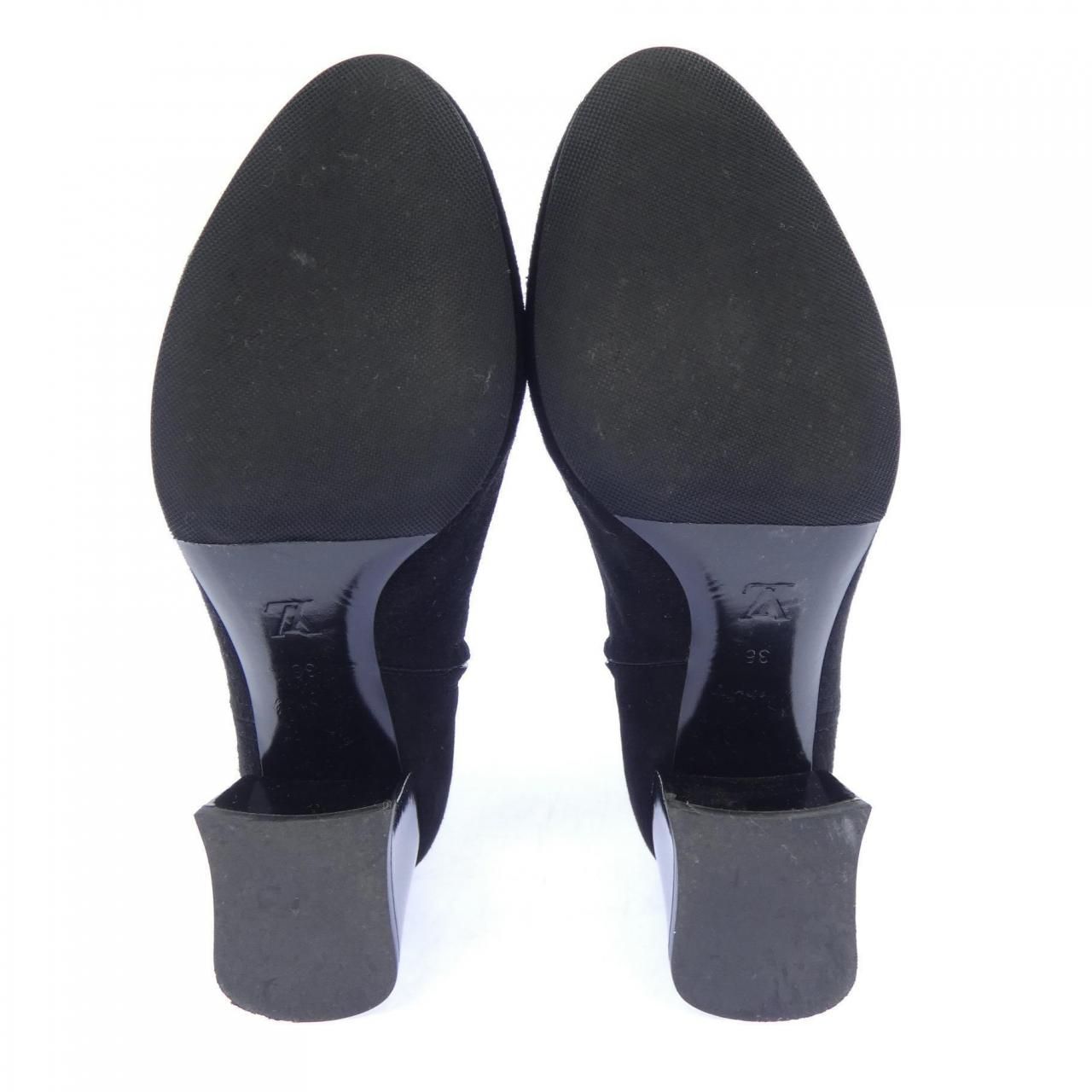 Louis Vuitton Gabi Line Boots — view 4