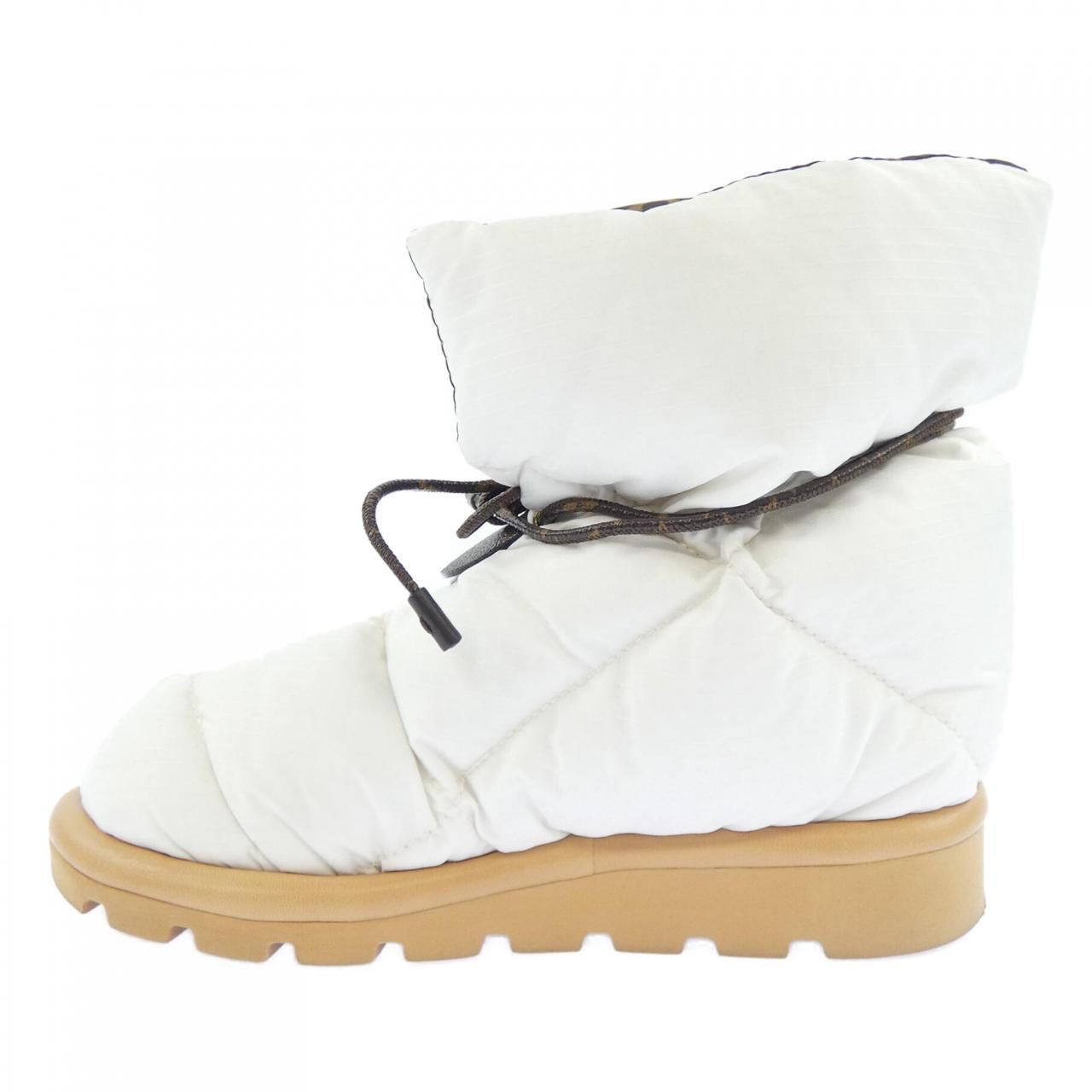 Louis Vuitton Monogram Pattern Pillow Line Boots — view 2