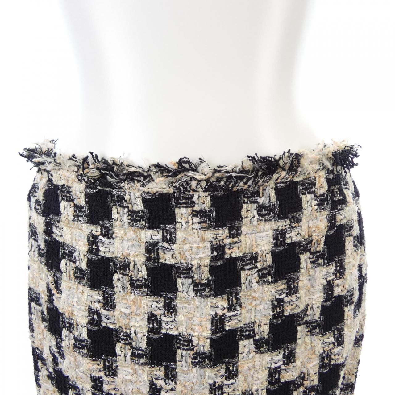 Chanel Vintage Skirt Black — view 5