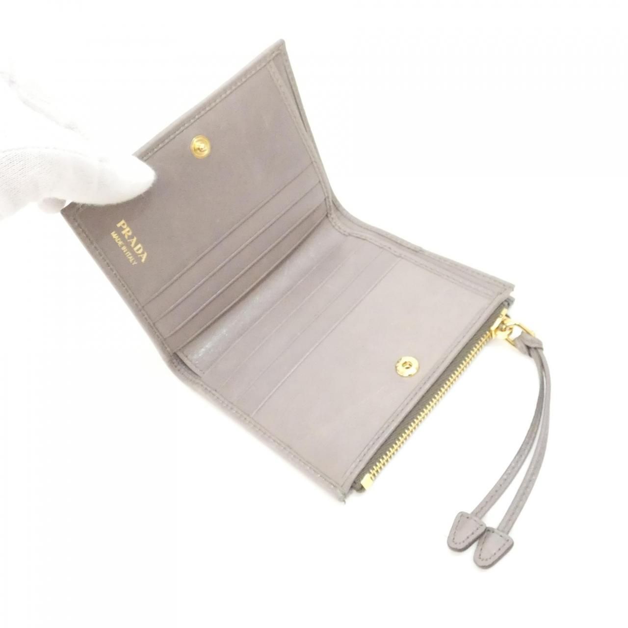 Prada Wallet Gold — view 8