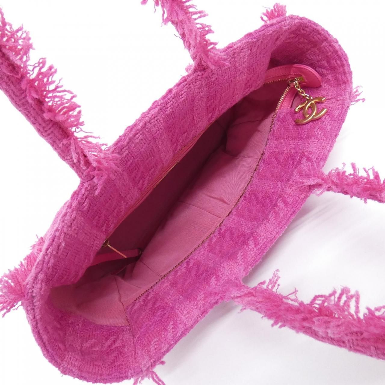 Chanel Bag Handbag Pink — view 8