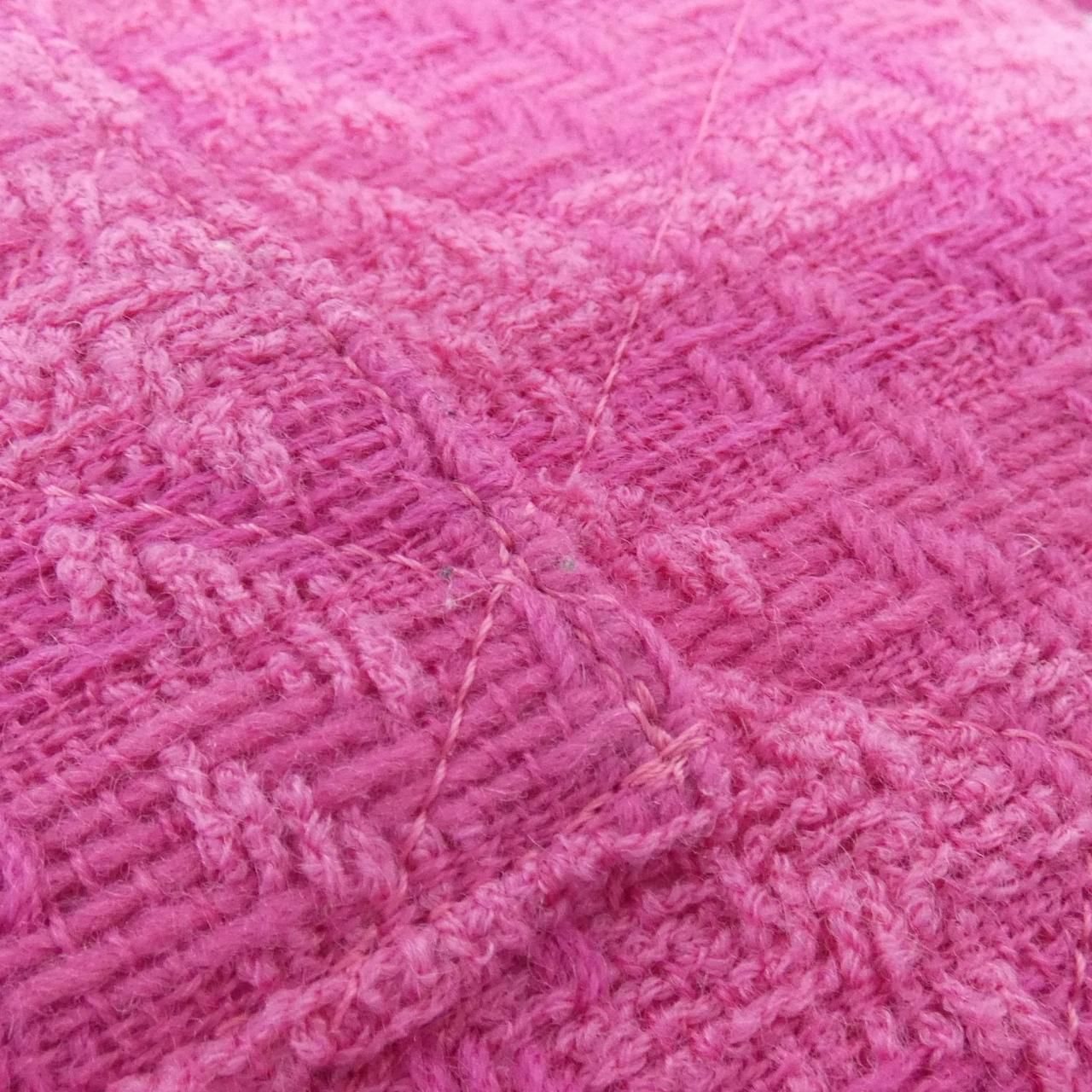 Chanel Bag Handbag Pink — view 6