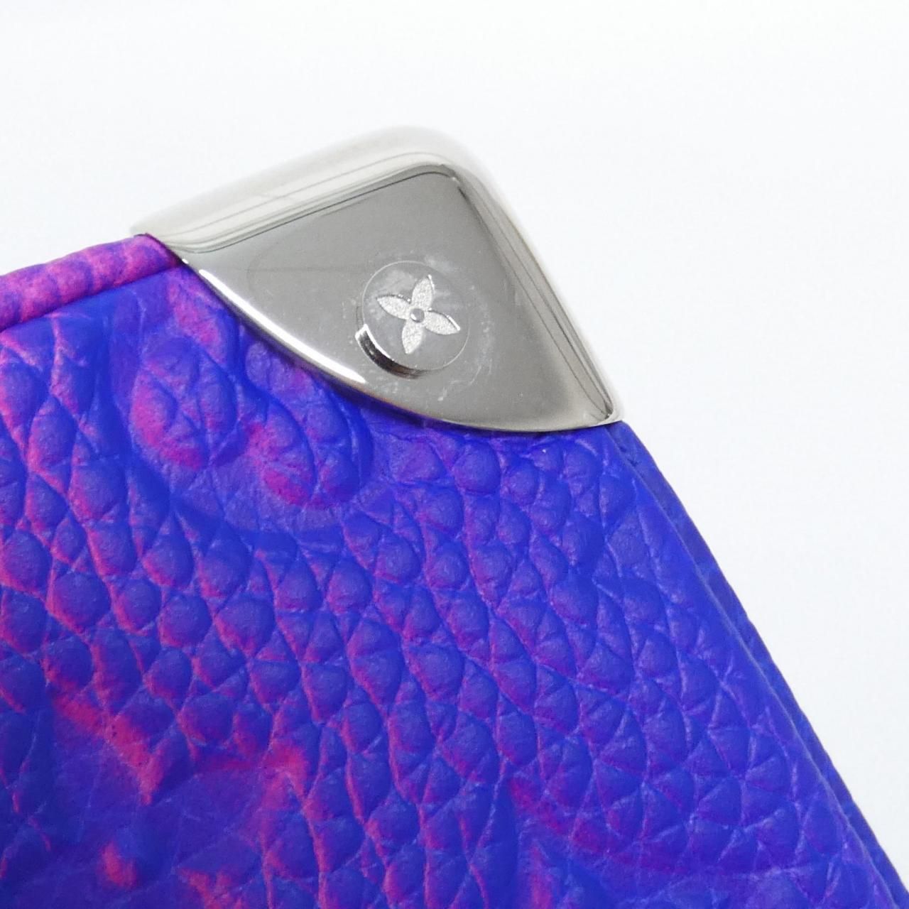 Louis Vuitton Taurillon Illusion Mini Soft Trunk — view 4