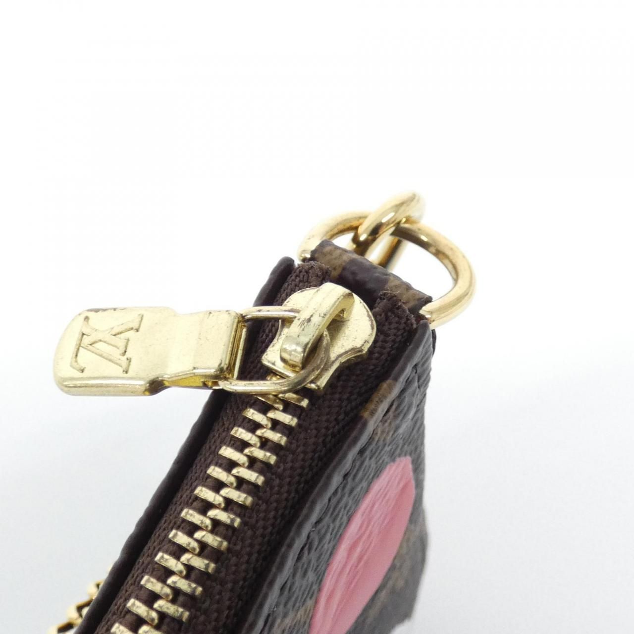 Louis Vuitton Monogram Mini Pochette Pouch — view 4