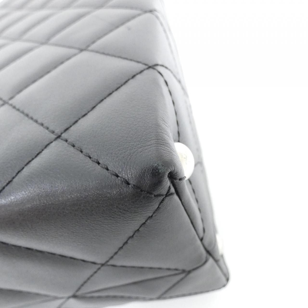 Chanel Shoulder Bag Black — view 3