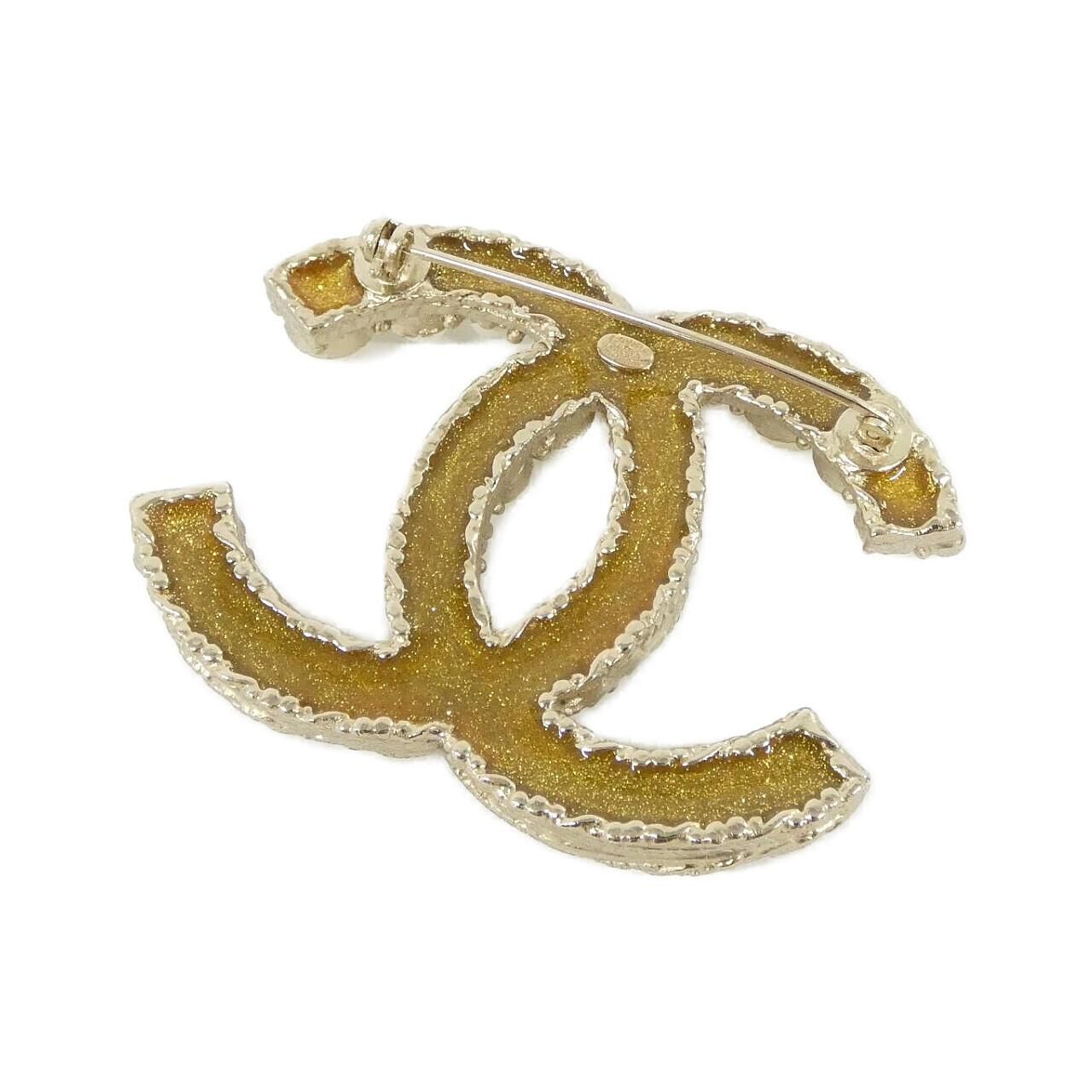 Chanel Brooch Gold — view 2