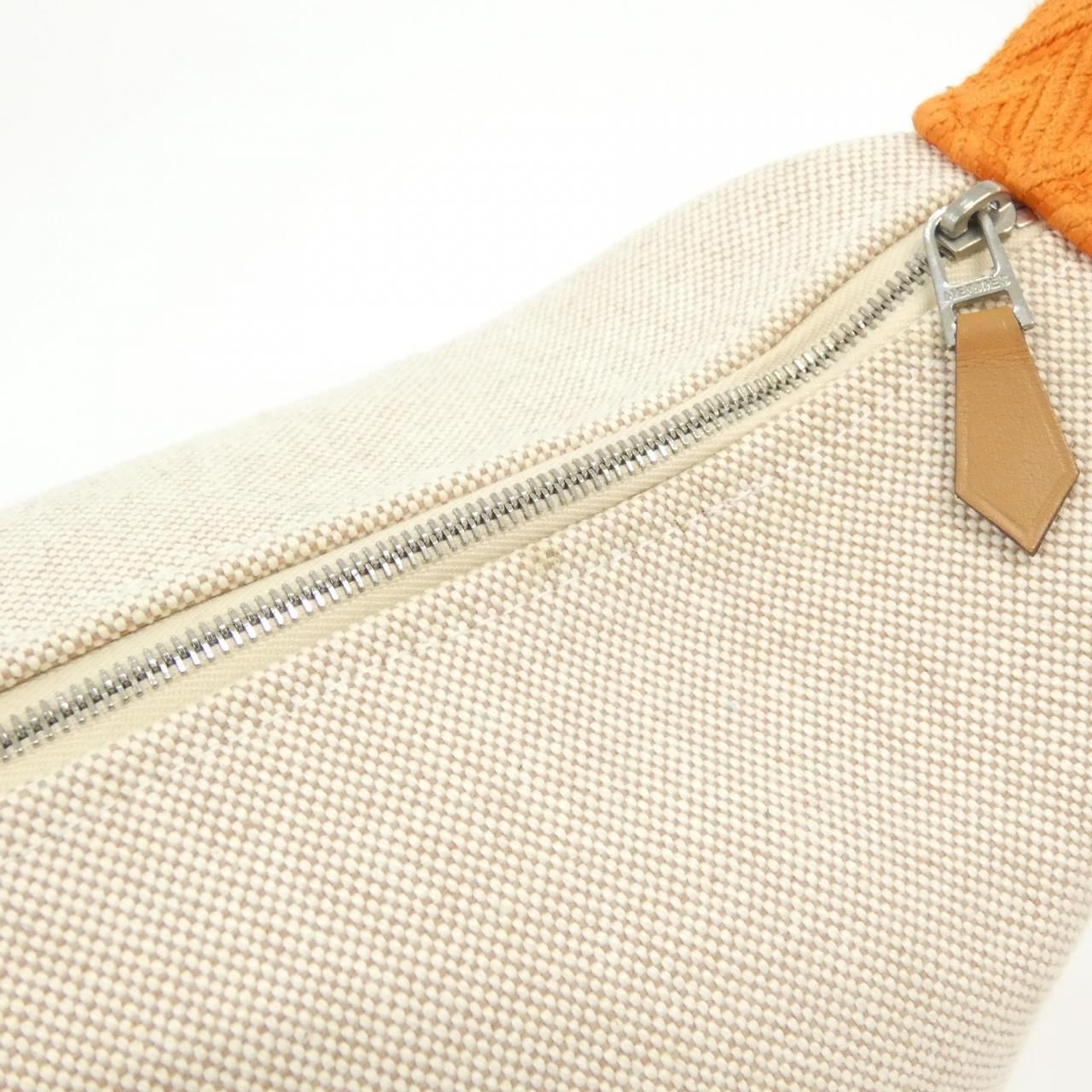 Hermes Zigzag Bride-a-Brac PM Pouch — view 5