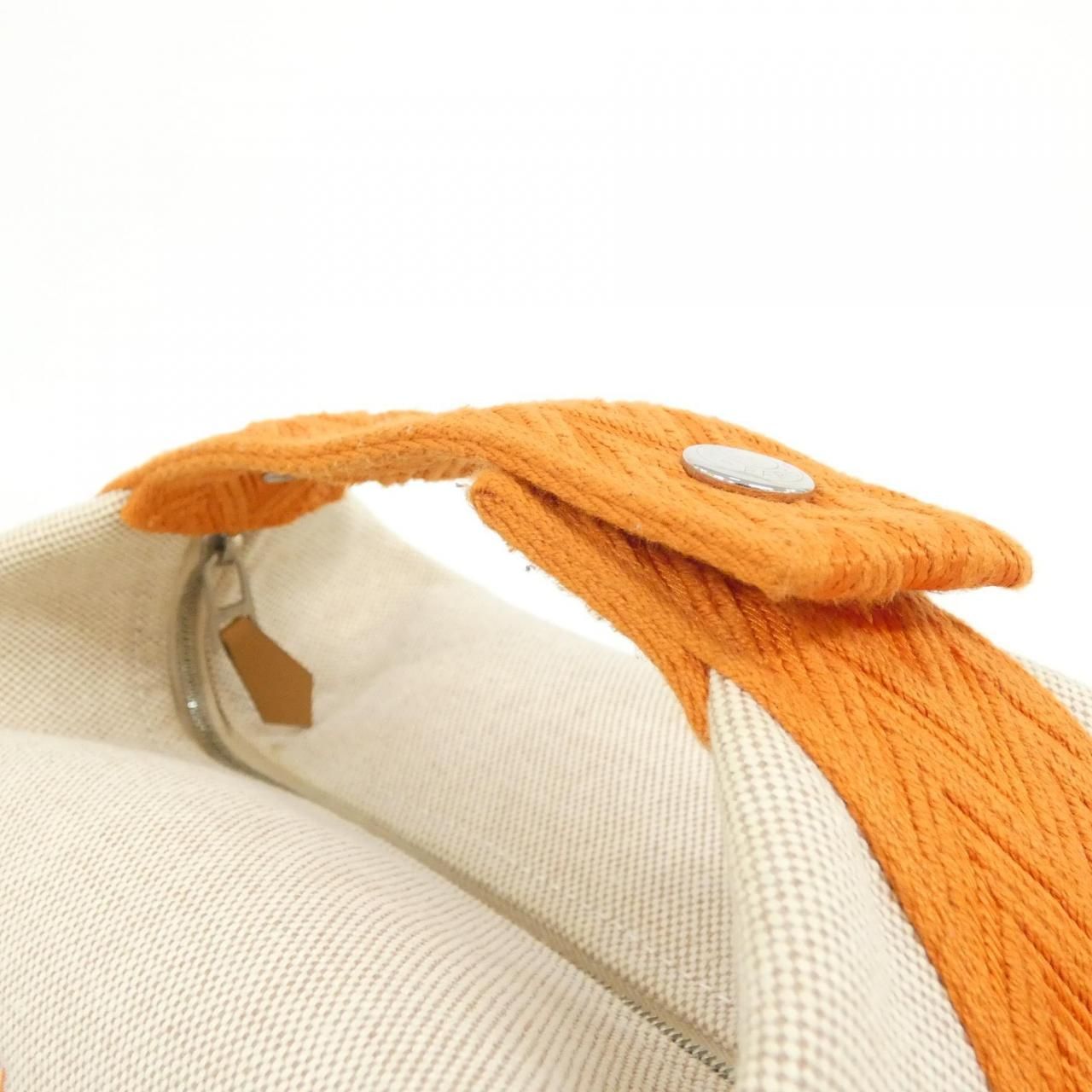 Hermes Zigzag Bride-a-Brac PM Pouch — view 8