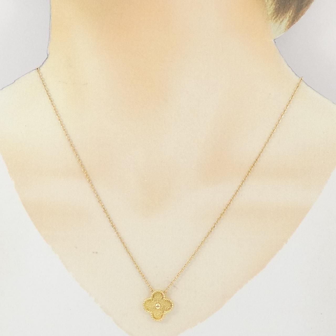 Van Cleef & Arpels Vintage Alhambra Necklace — view 6