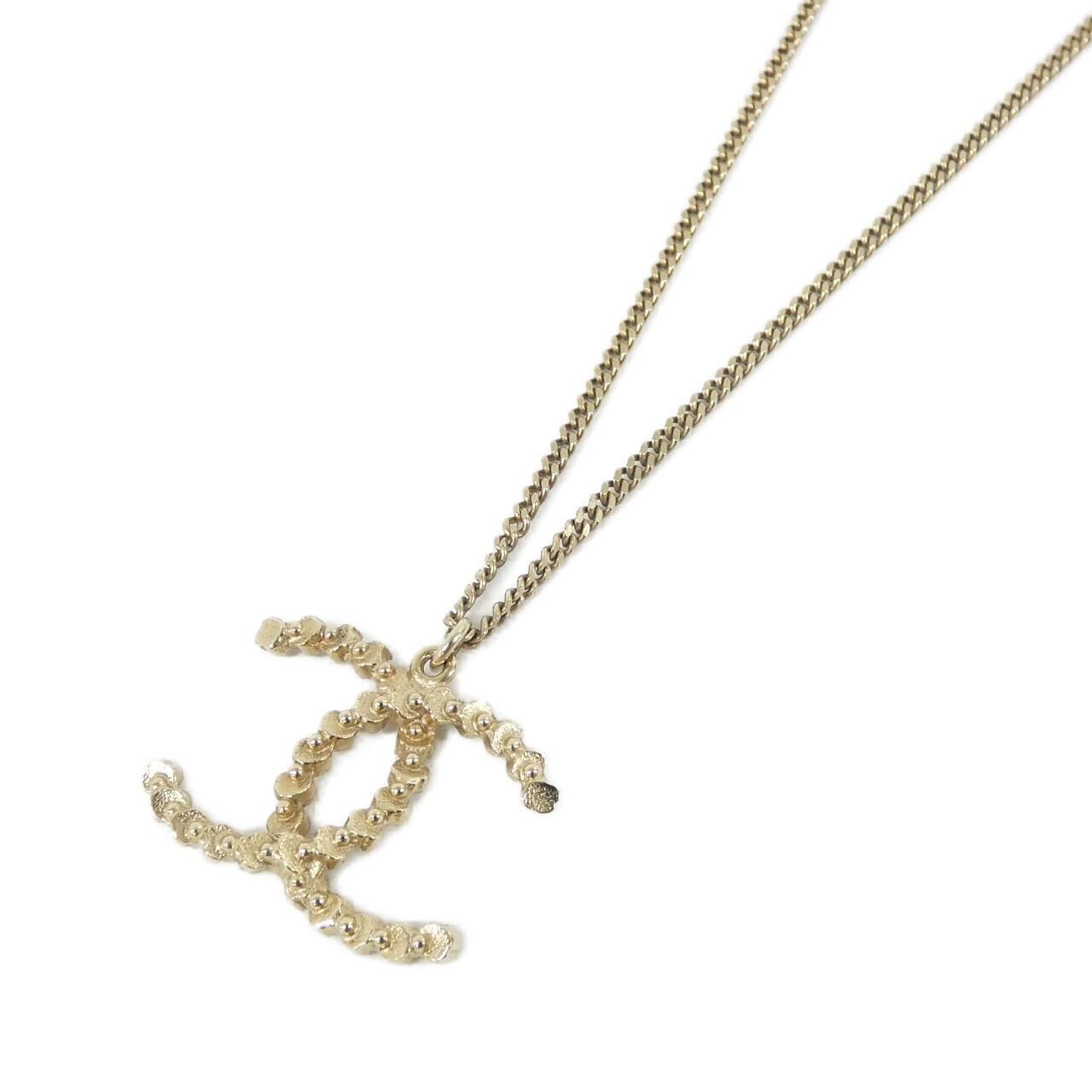 Chanel Necklace Gold — view 3