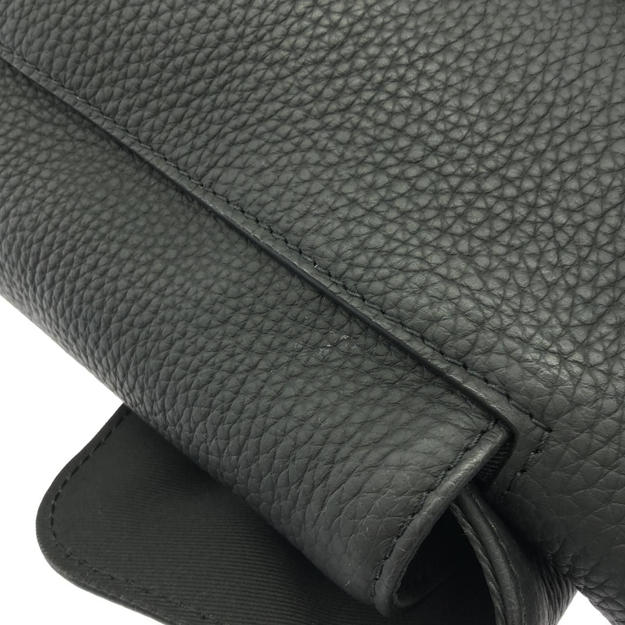 Louis Vuitton Taurillon Christopher Tote — view 5