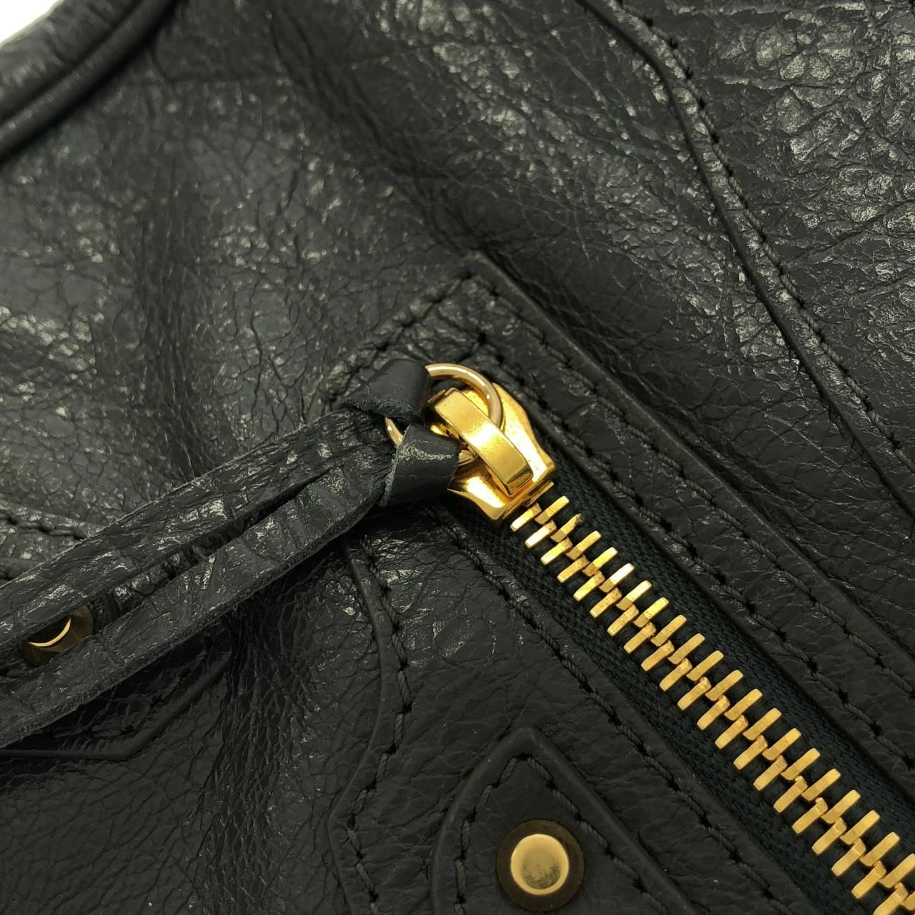 Balenciaga the Hip Shoulder — view 7