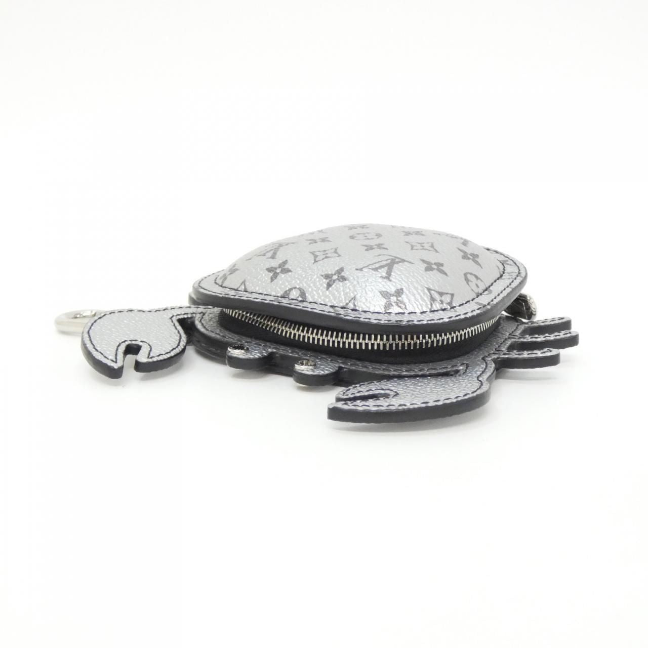Louis Vuitton Monogram Bag Charm LV Club — view 3