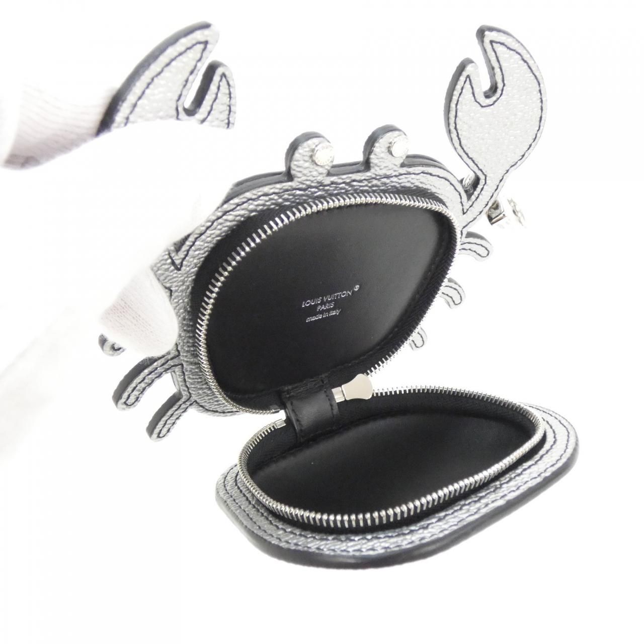 Louis Vuitton Monogram Bag Charm LV Club — view 5