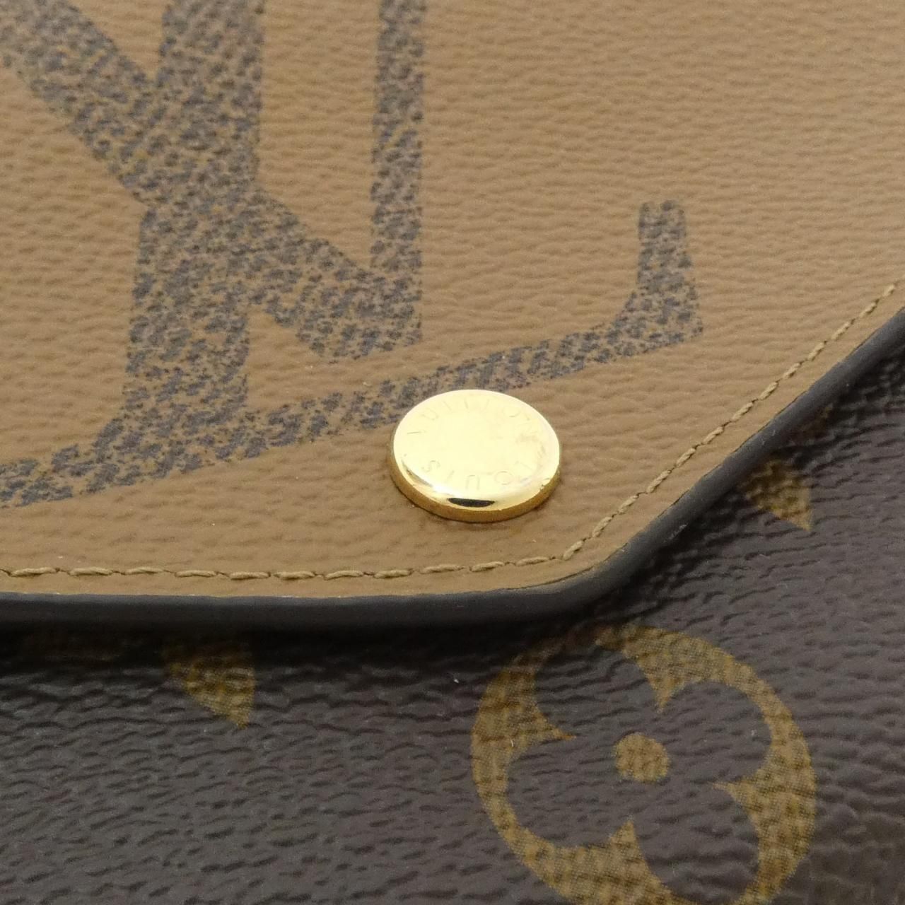 Louis Vuitton Monogram Giant Portefeuille Sarah Wallet — view 3
