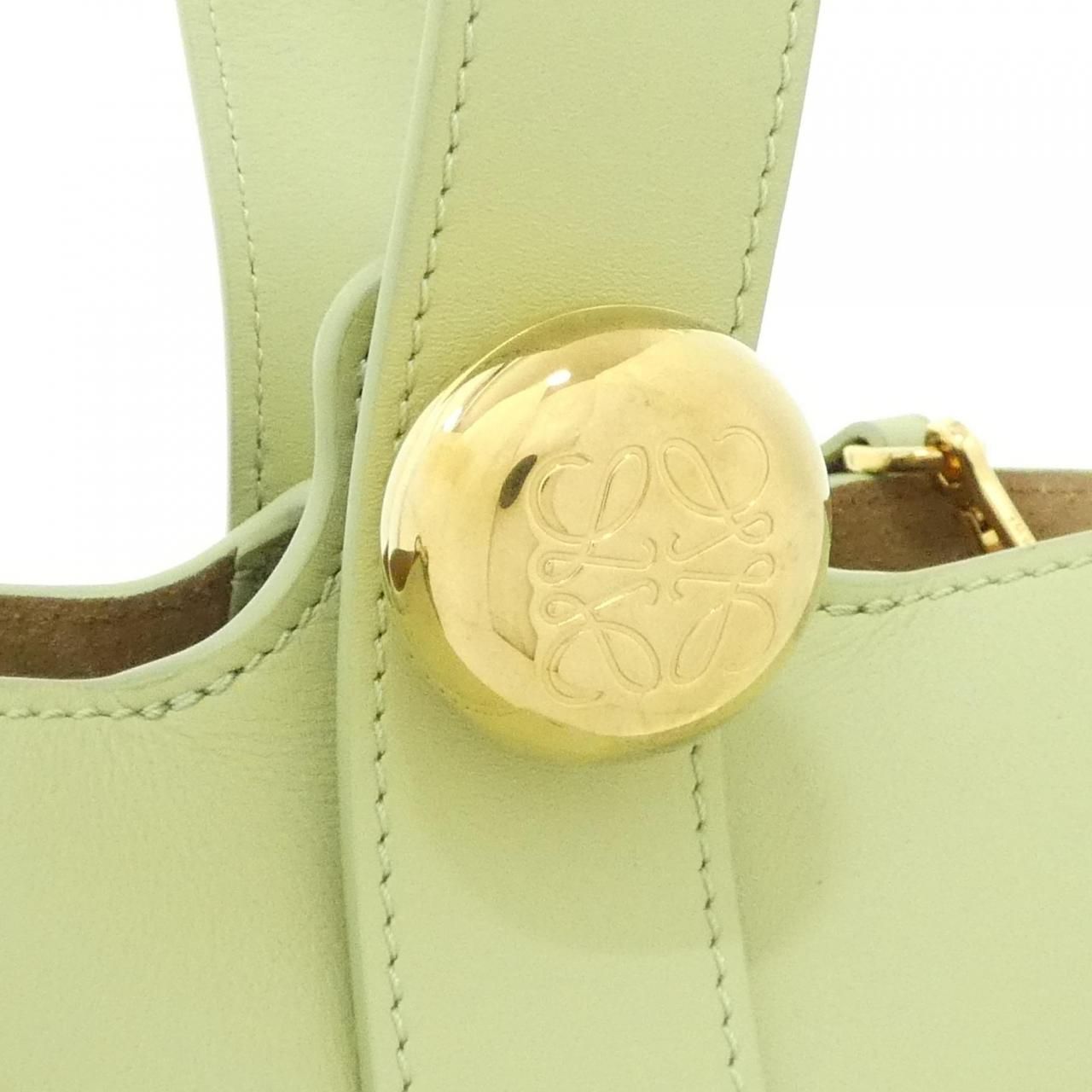 Loewe Pebble Bucket Mini — view 4