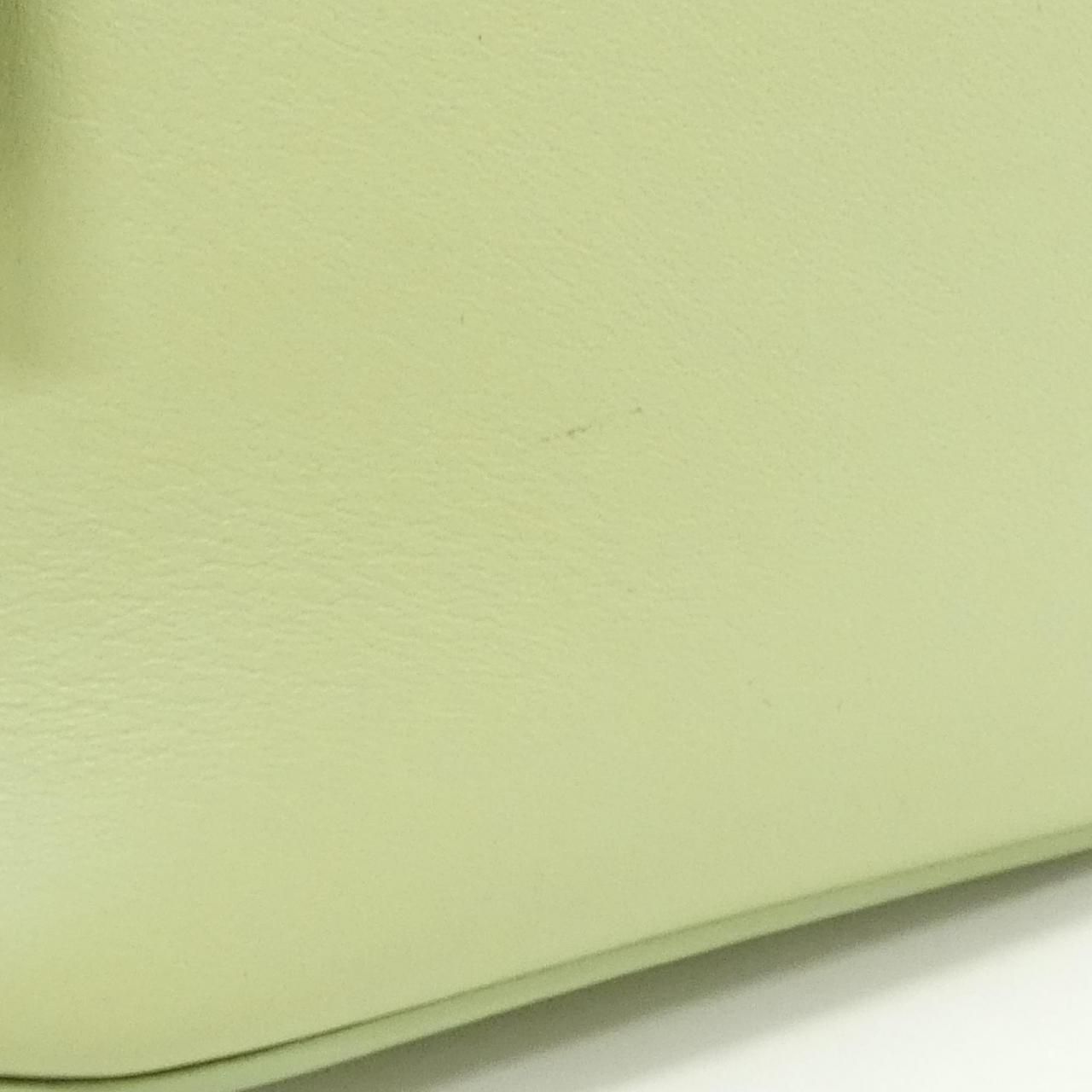 Loewe Pebble Bucket Mini — view 7