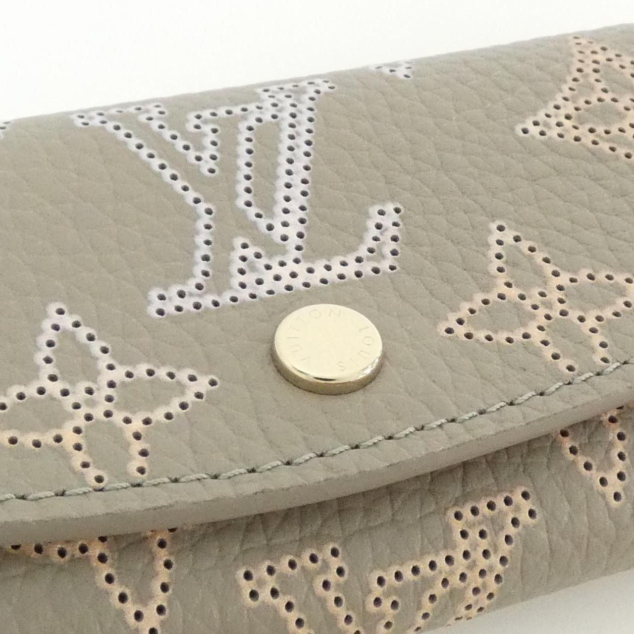 Louis Vuitton Mahina Multicles Key Case Key Holder — view 3