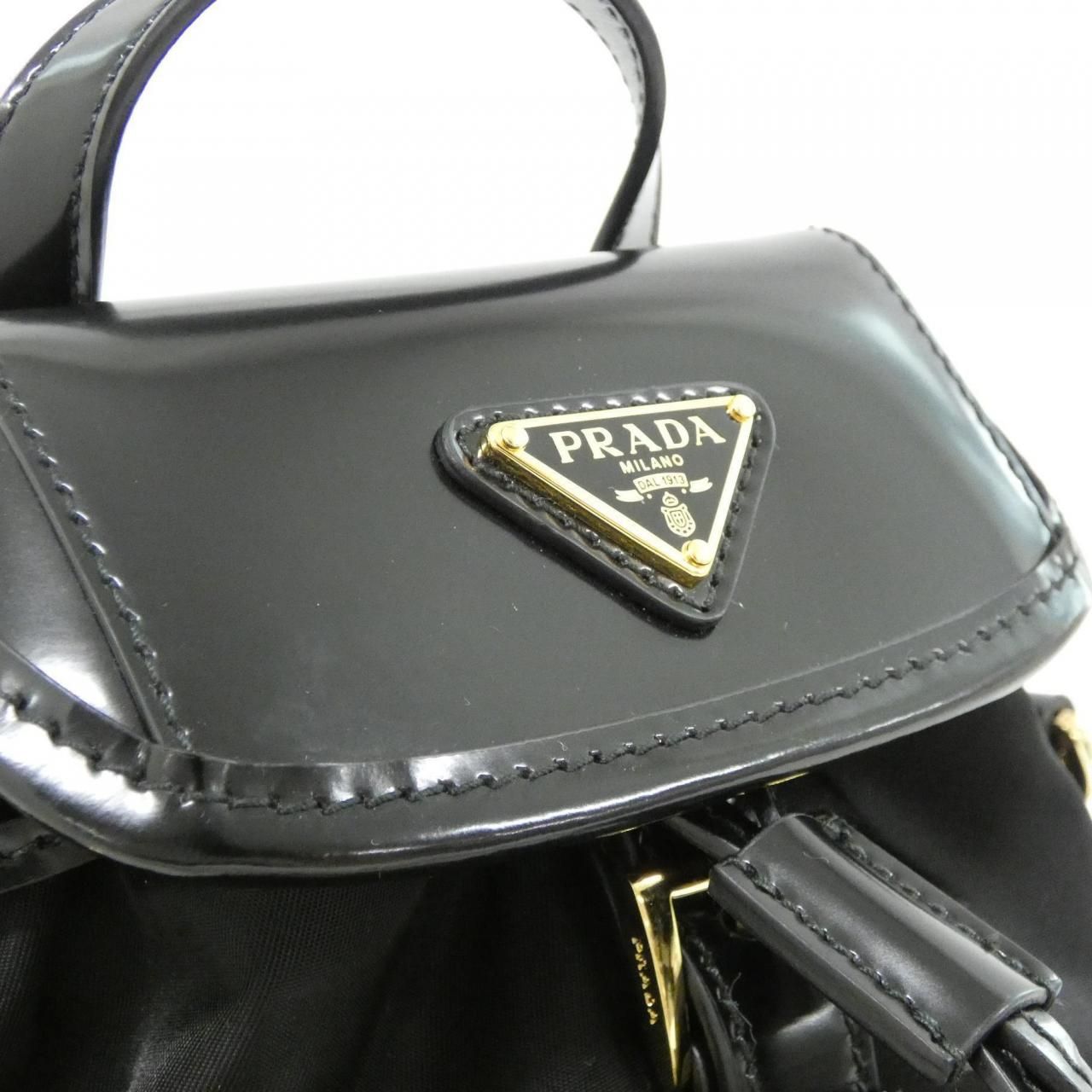 Prada Shoulder Bag Gold — view 4