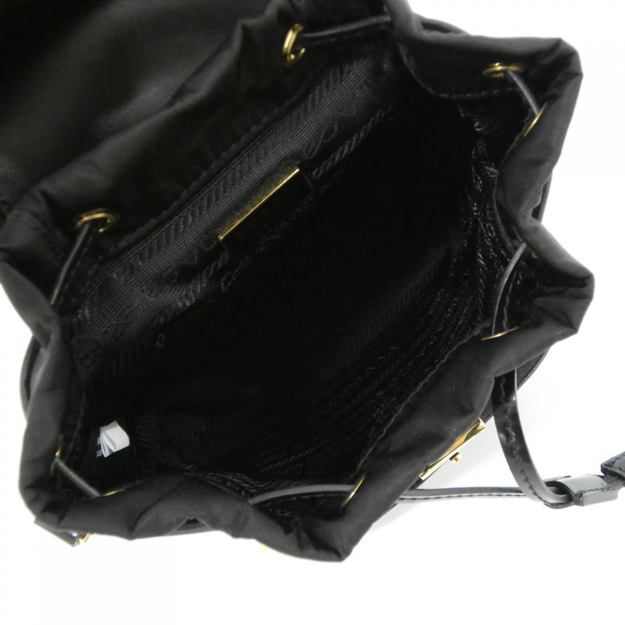Prada Shoulder Bag Gold — view 9