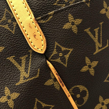 Louis Vuitton Monogram Totally MM — view 4