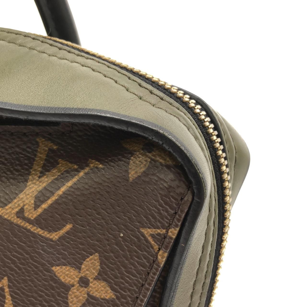 Louis Vuitton Monogram Roulis Tote — view 4
