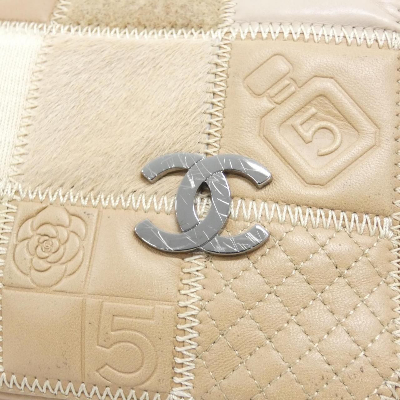 Chanel Vintage Icon Line Shoulder — view 4
