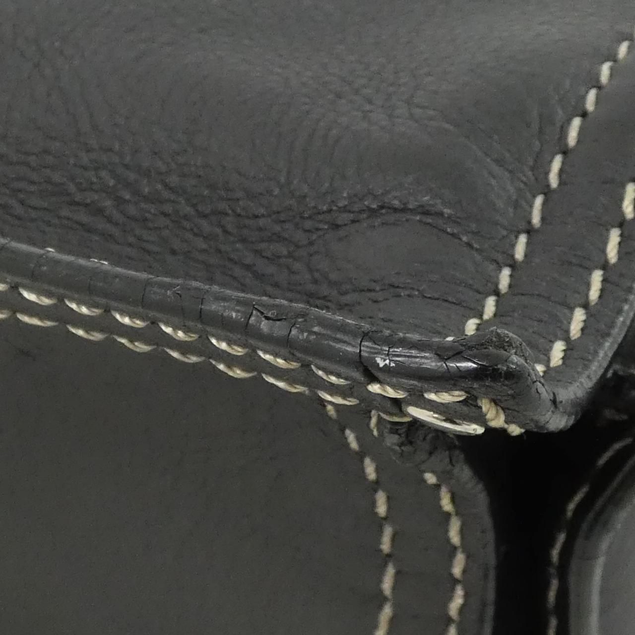 Loewe 323 64 002 — view 3