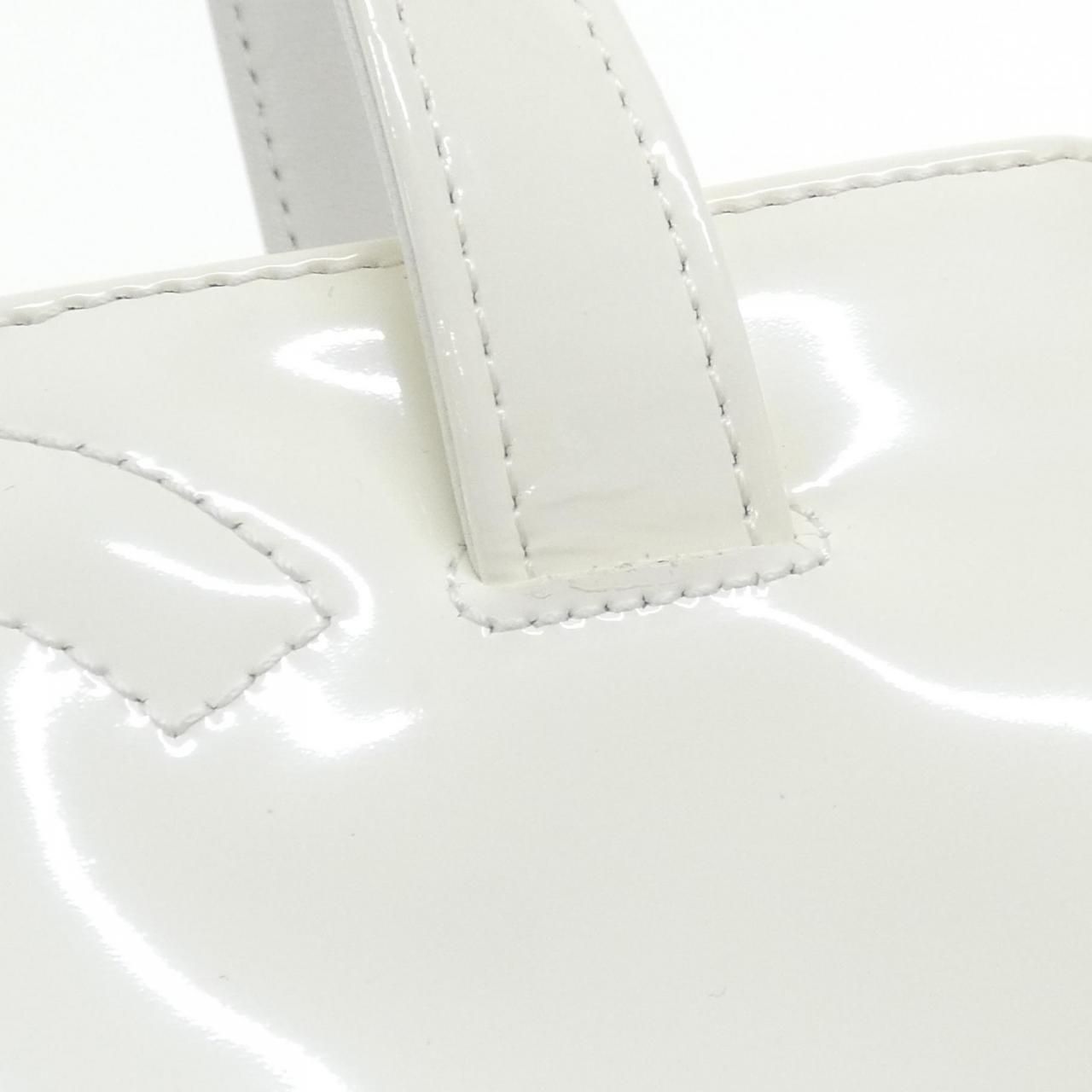 Chanel Vintage Bag Handbag White — view 5