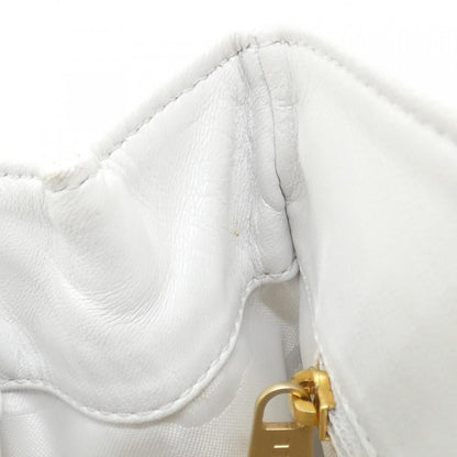 Chanel Vintage Bag Handbag White — view 8
