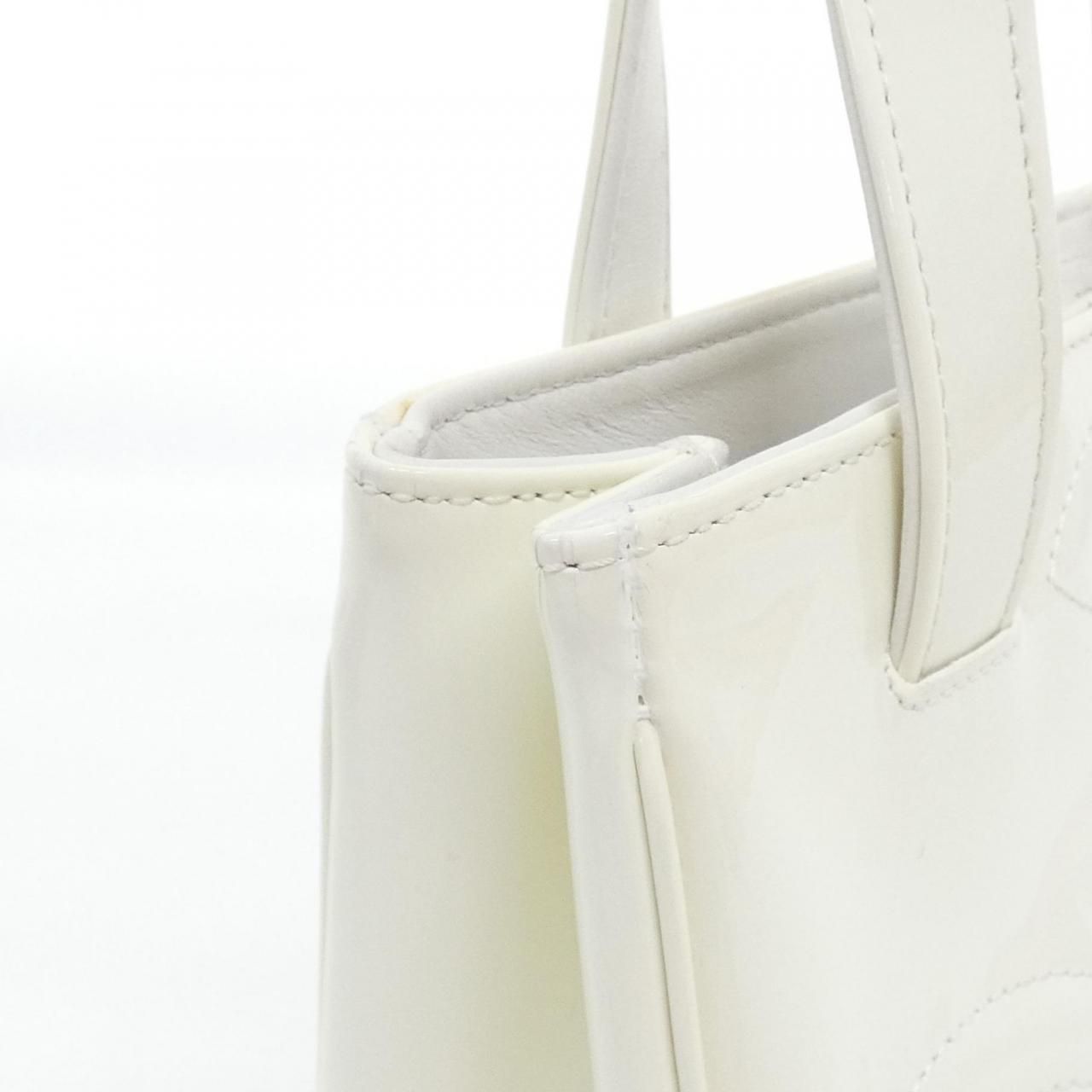 Chanel Vintage Bag Handbag White — view 4