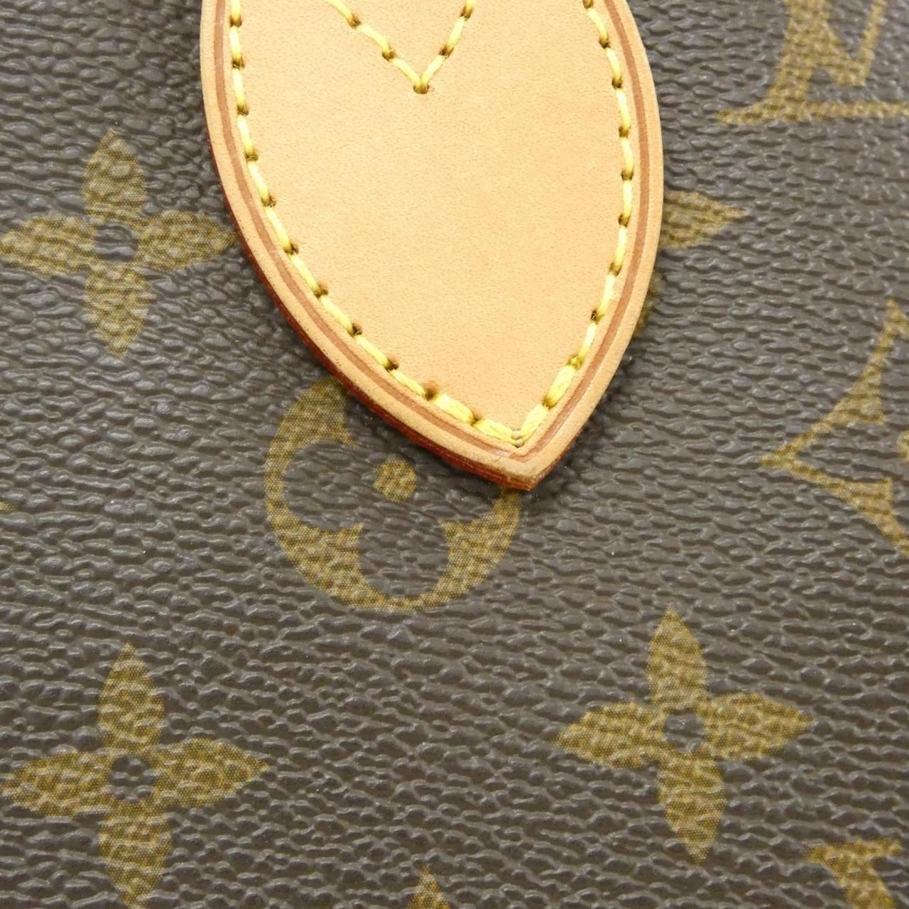Louis Vuitton Monogram Neverfull MM — view 4