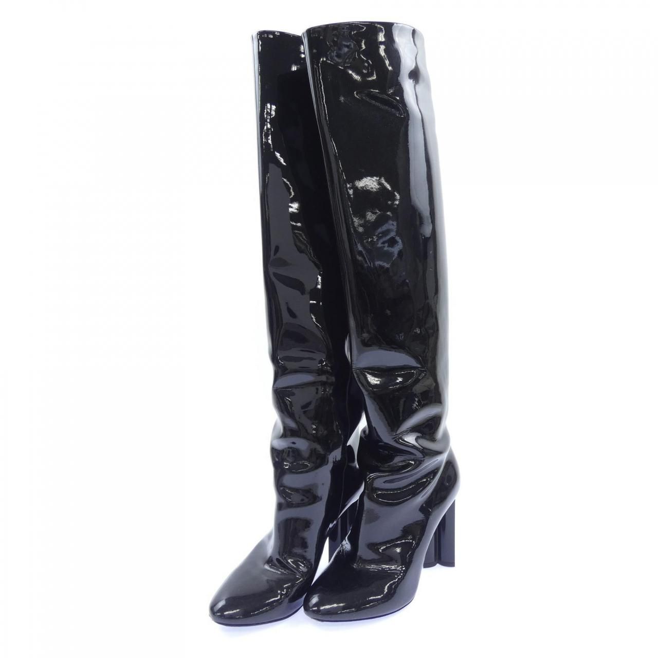 Louis Vuitton Silhouette Line Long Boots — view 3