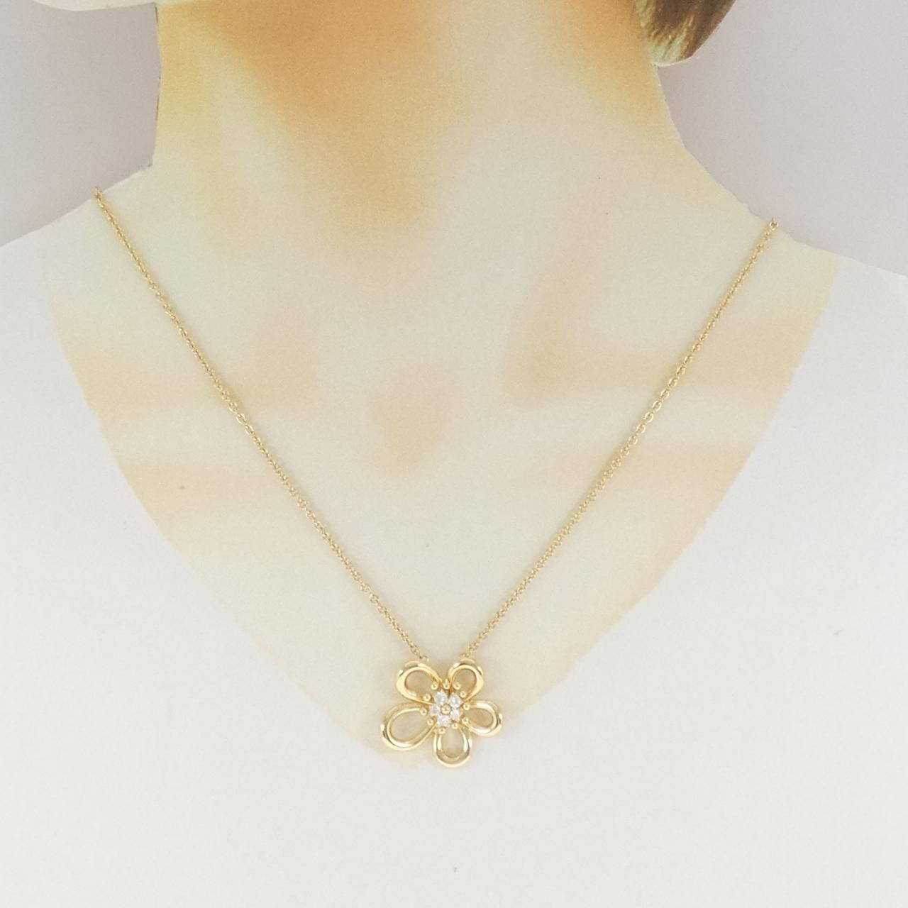 Van Cleef & Arpels Flower Lace Necklace — view 6