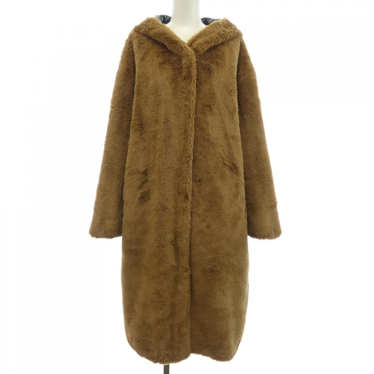 Moncler Actee Coat Black — view 8
