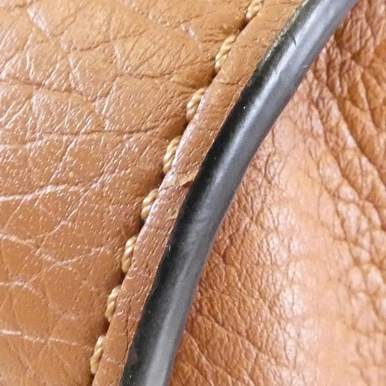Loewe Hammock XL 387 Shoulder — view 3