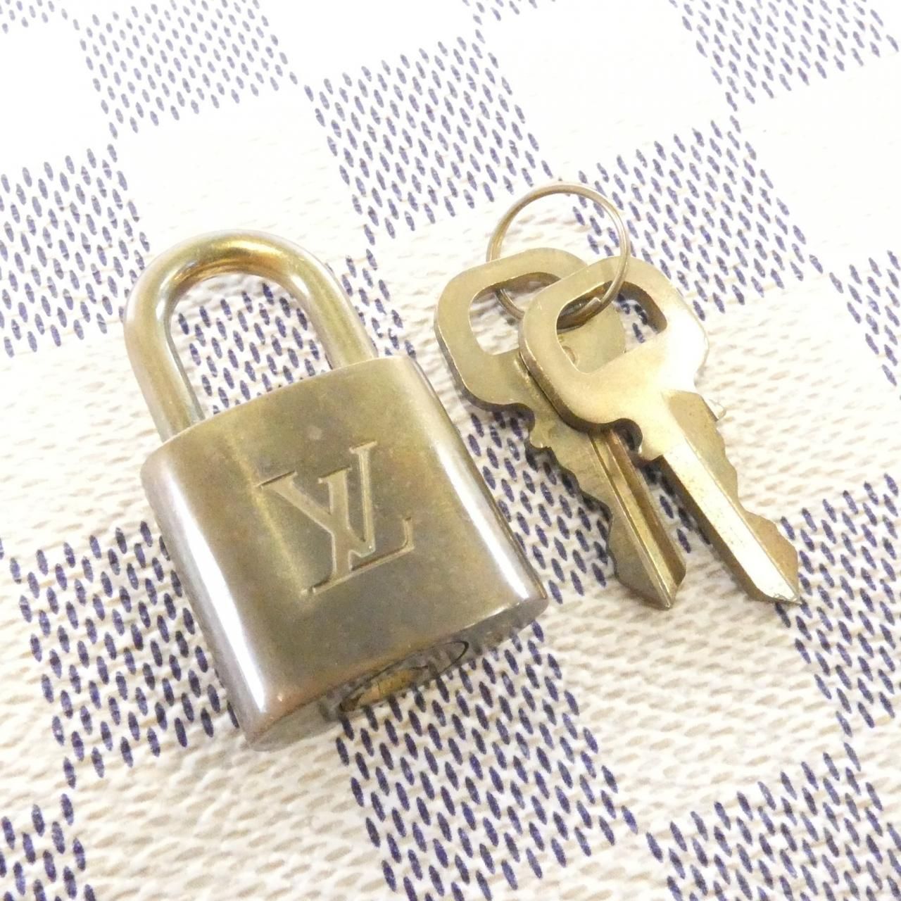 Louis Vuitton Damier Azur Speedy 30 cm Boston — view 3