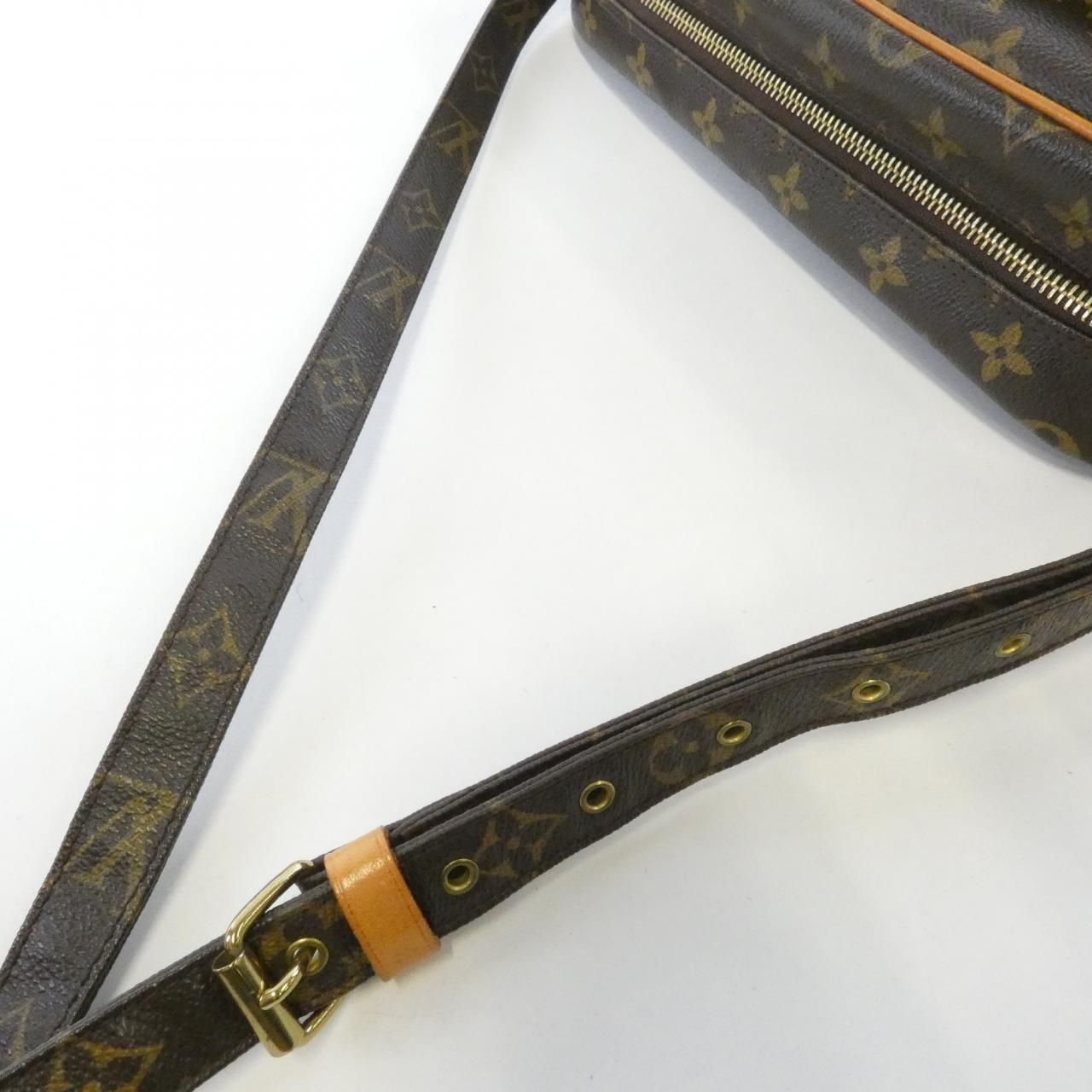 Louis Vuitton Monogram Nile Shoulder — view 7