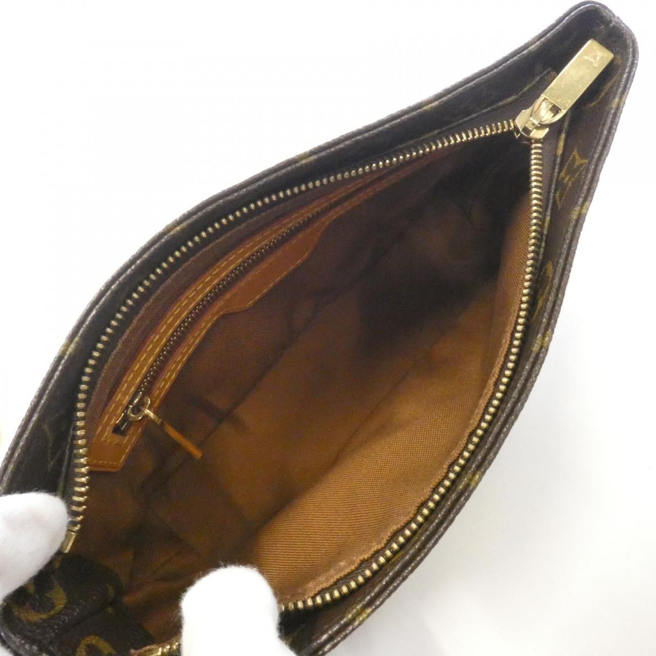 Louis Vuitton Monogram Trotteur Shoulder — view 8