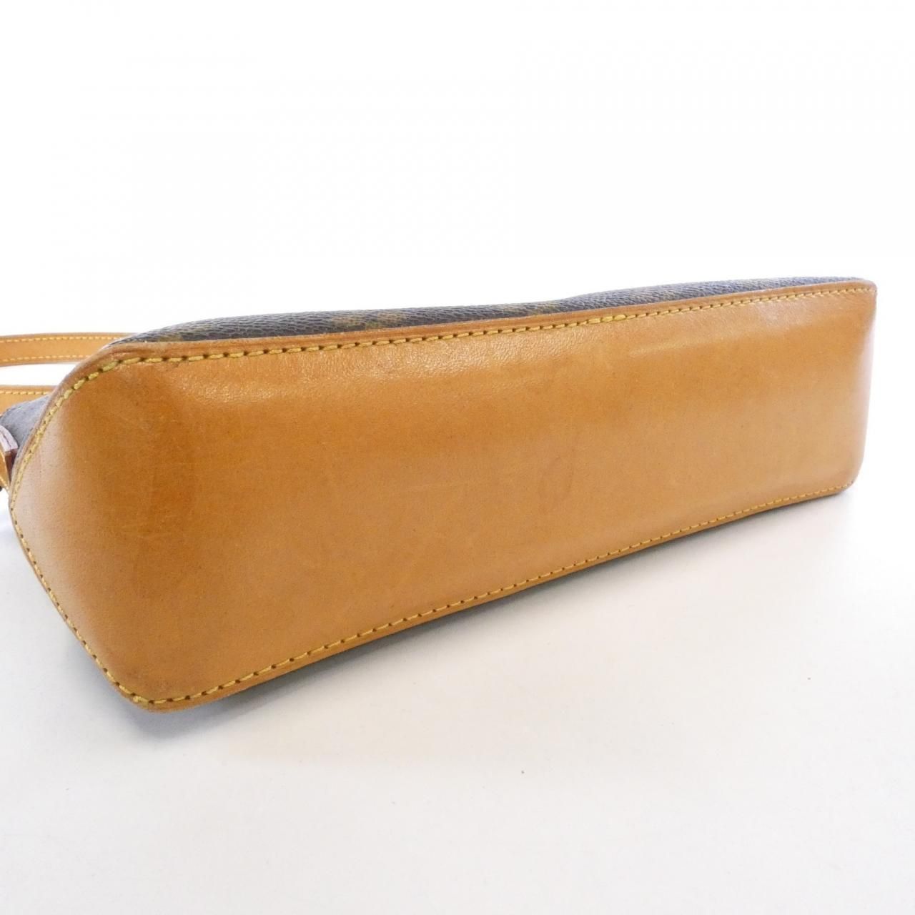 Louis Vuitton Monogram Trotteur Shoulder — view 3