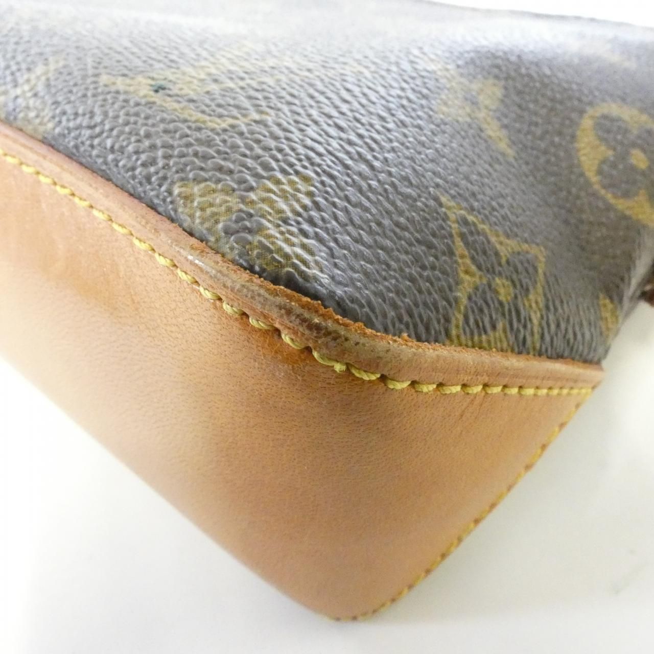 Louis Vuitton Monogram Trotteur Shoulder — view 2