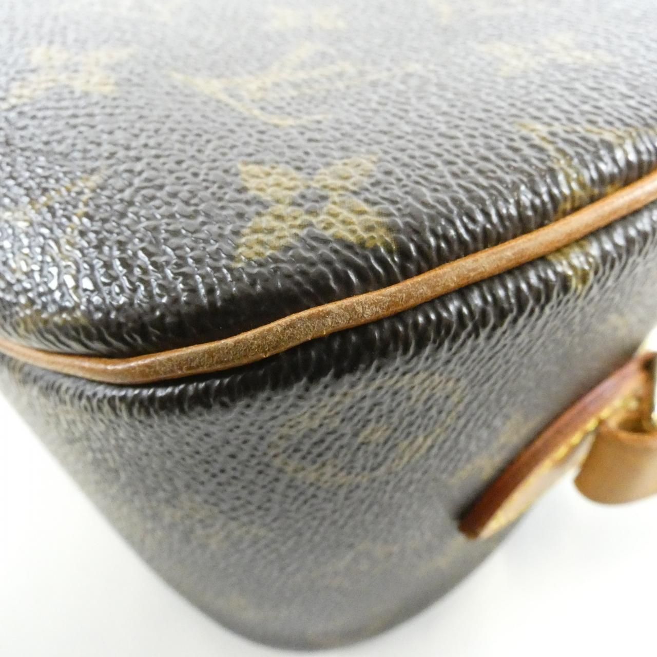 Louis Vuitton Monogram Blois Shoulder — view 3