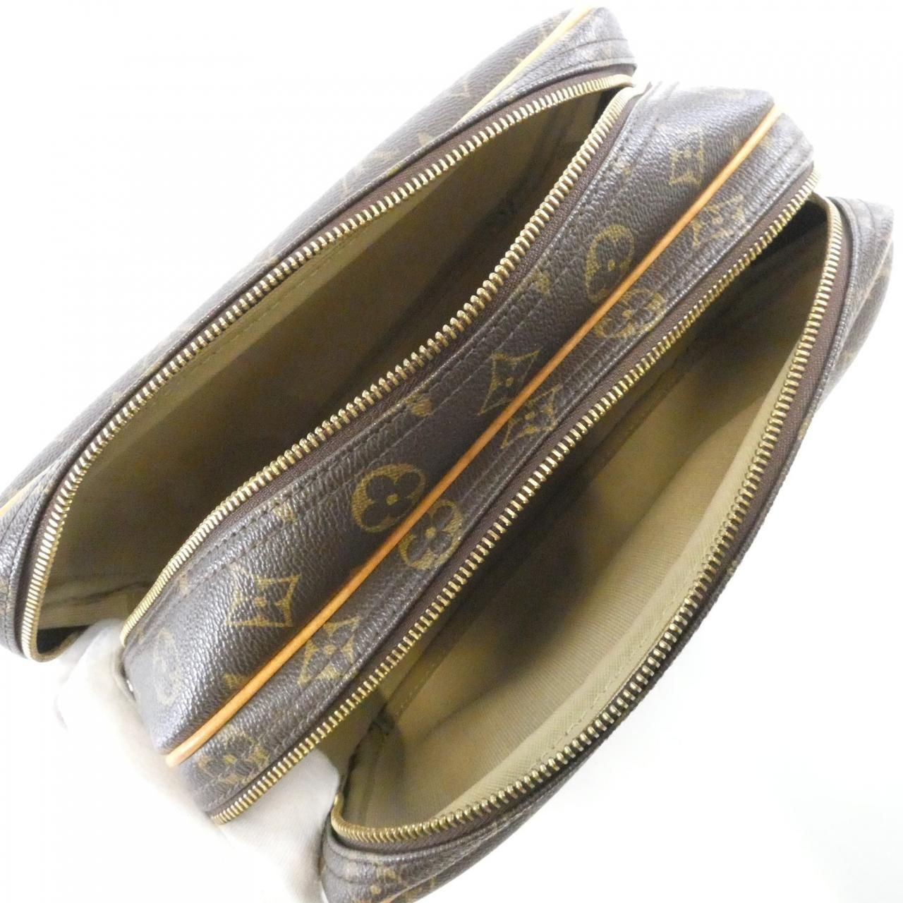 Louis Vuitton Monogram Reporter 28 cm Shoulder — view 7