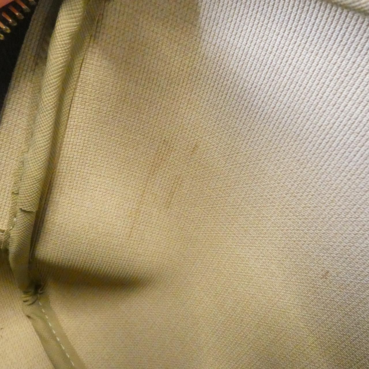 Louis Vuitton Monogram Reporter 28 cm Shoulder — view 9