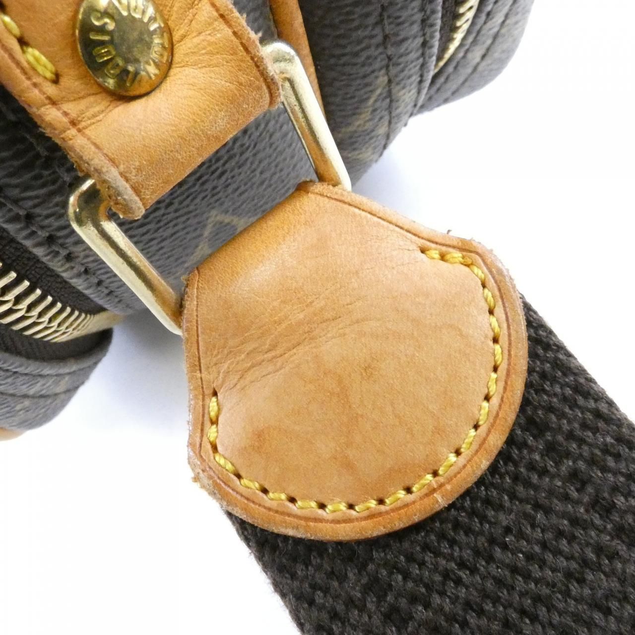 Louis Vuitton Monogram Reporter 28 cm Shoulder — view 6