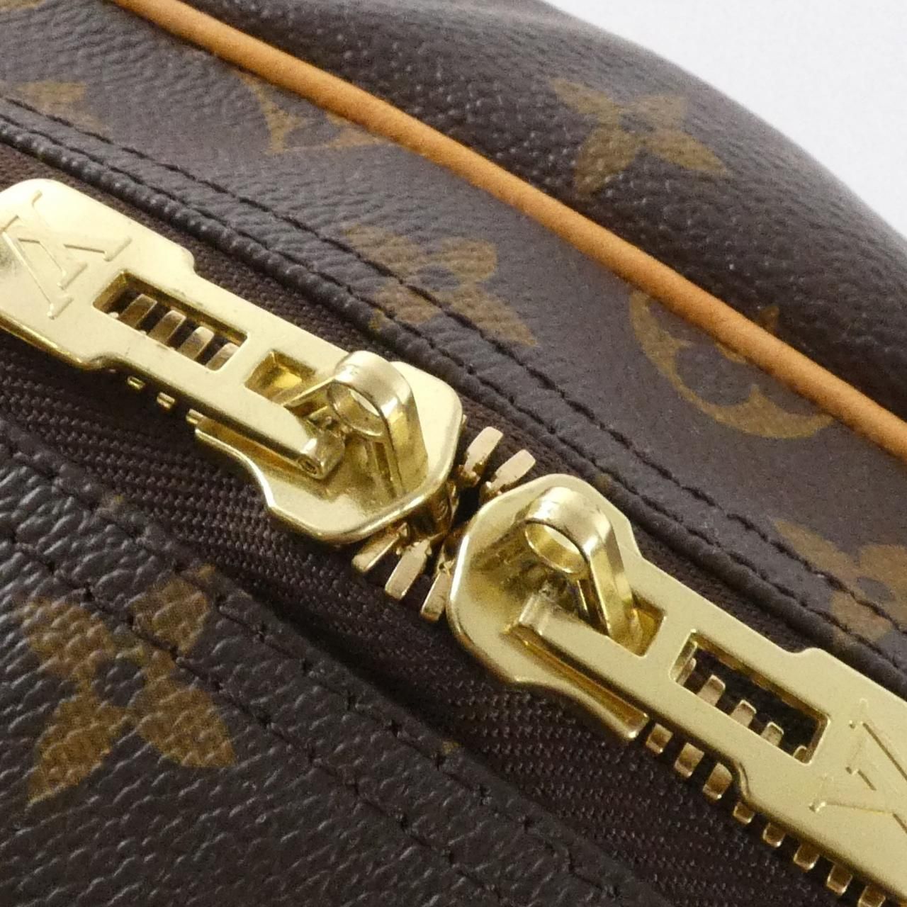 Louis Vuitton Monogram Carrier Boston — view 6