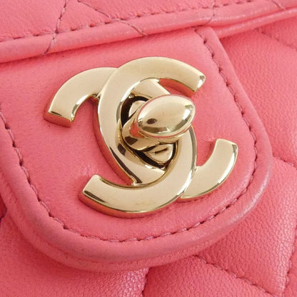 Chanel Shoulder Bag Pink Heart — view 7