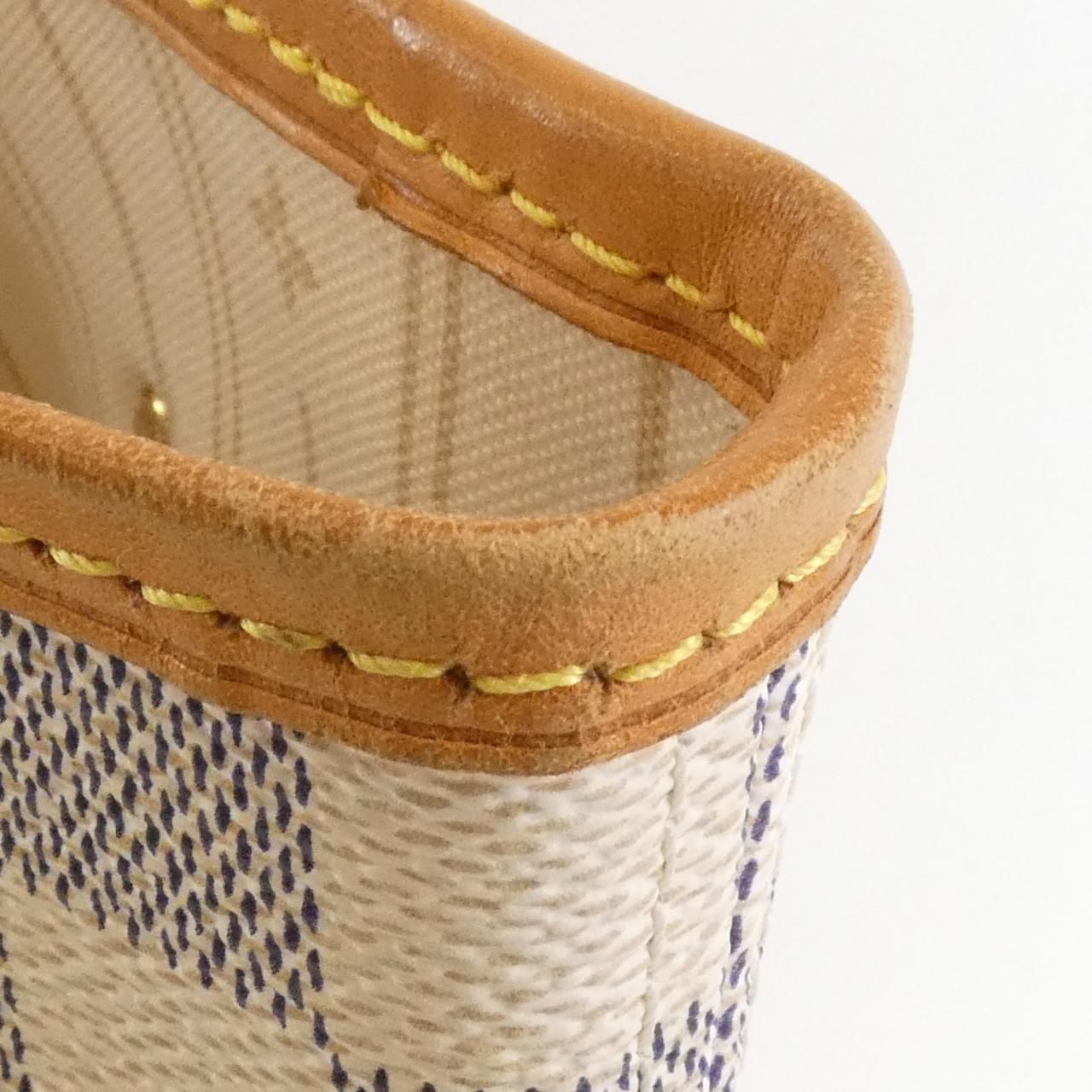 Louis Vuitton Damier Azur Neverfull MM — view 4
