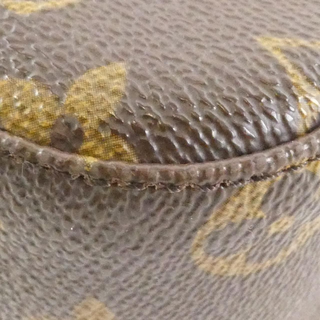 Louis Vuitton Monogram Looping MM Shoulder — view 3